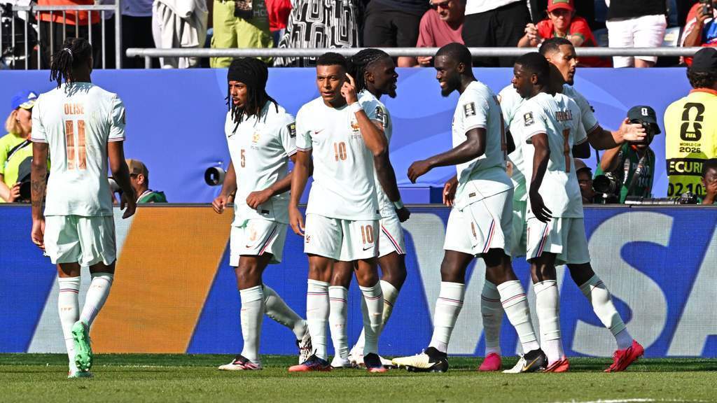 Persiapan tim Prancis jelang laga semifinal Piala Dunia 2026 melawan Spanyol