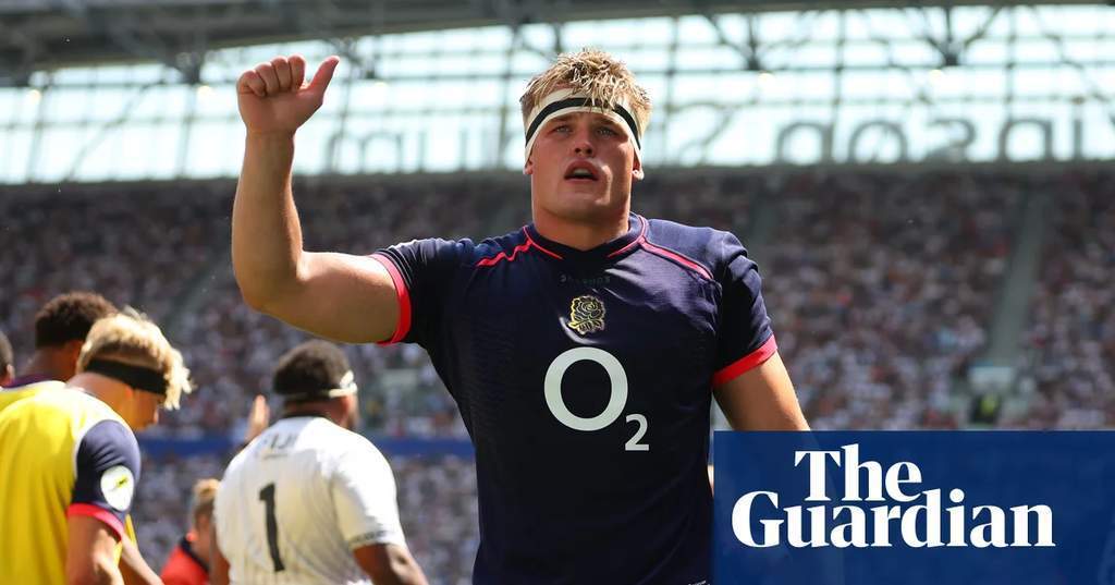 Pemain rugbi Inggris Guy Pepper bersiap menghadapi laga tandang sengit melawan Argentina