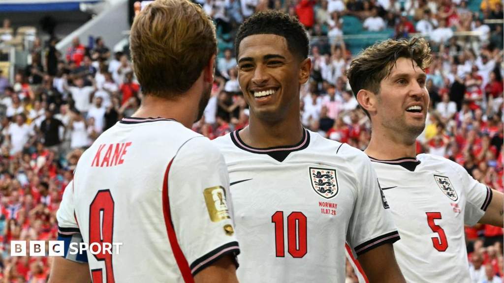 Selebrasi Jude Bellingham setelah mencetak gol penentu kemenangan Inggris atas Norwegia