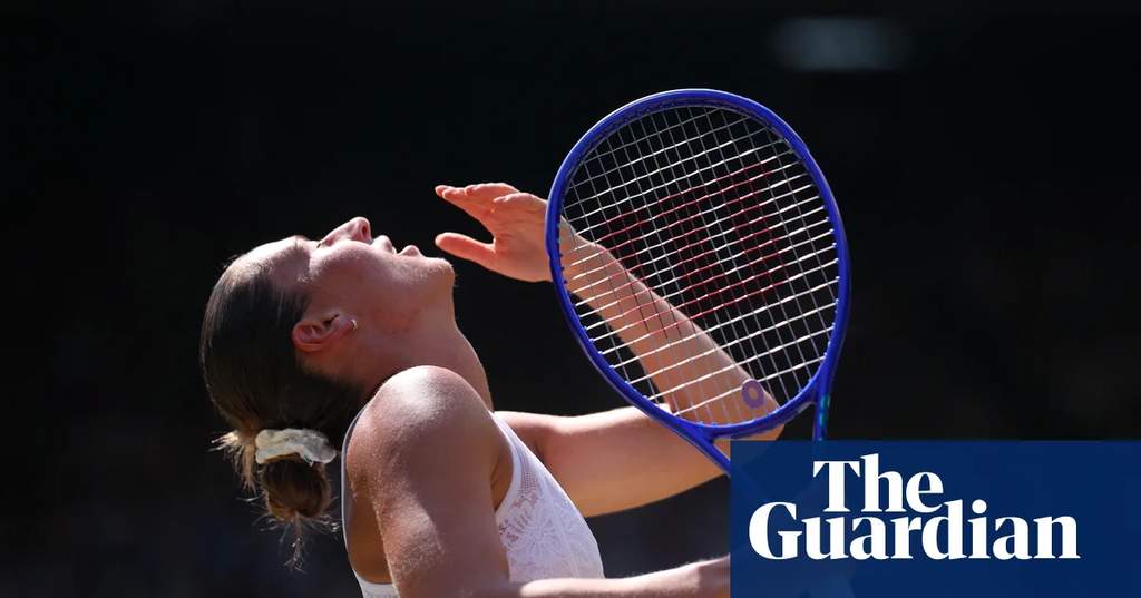 Marta Kostyuk dan Linda Noskova merayakan keberhasilan lolos ke semifinal Wimbledon 2026