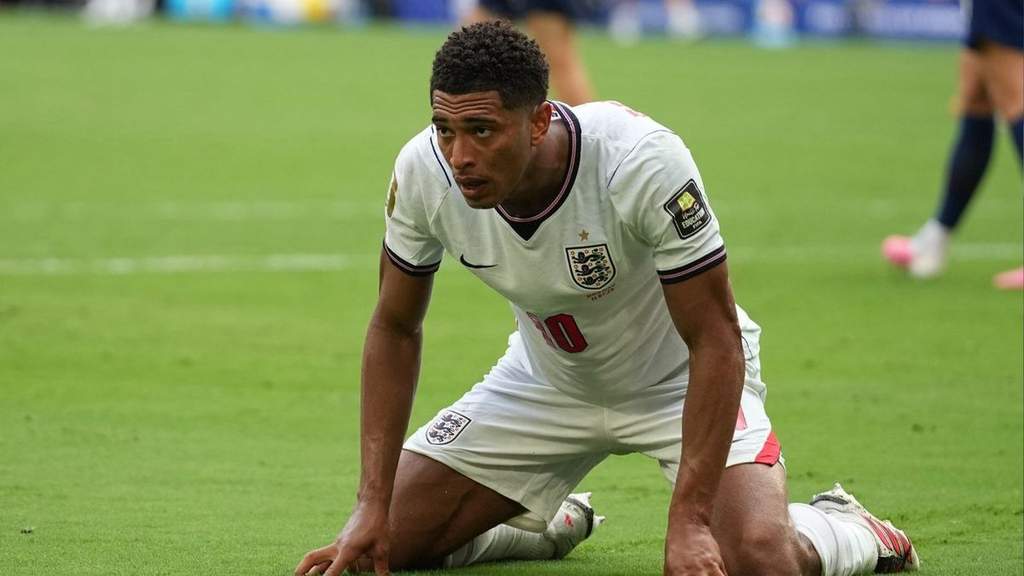 Jude Bellingham saat membela Timnas Inggris di babak perempat final Piala Dunia