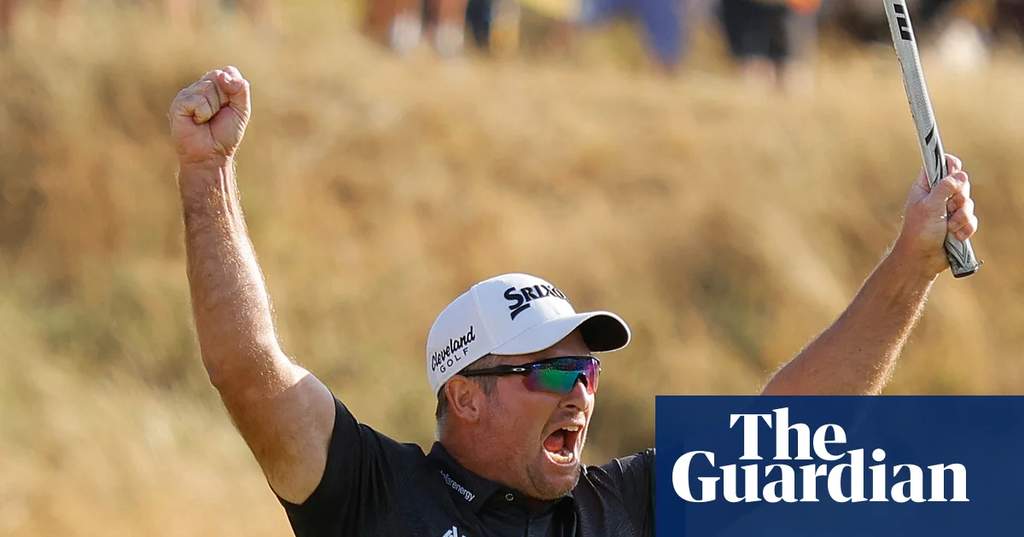 Ryan Fox merayakan kemenangan bersejarah setelah memukul putt terakhir di The Open Championship 2026